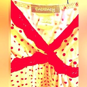 Entrancy Vintage 80s White Tank Top with Pink Polka Dots, Size M